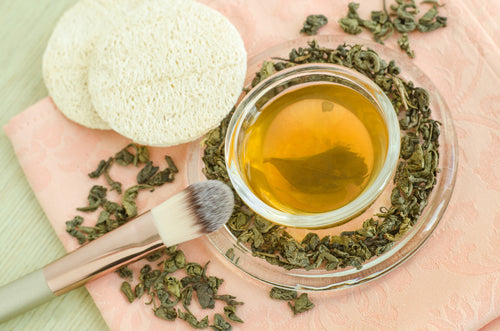Beneficiile remarcabile ale ceaiului verde in ingrijirea pielii